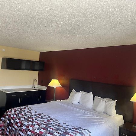 Red Roof Inn & Suites Indianapolis Airport Eksteriør bilde