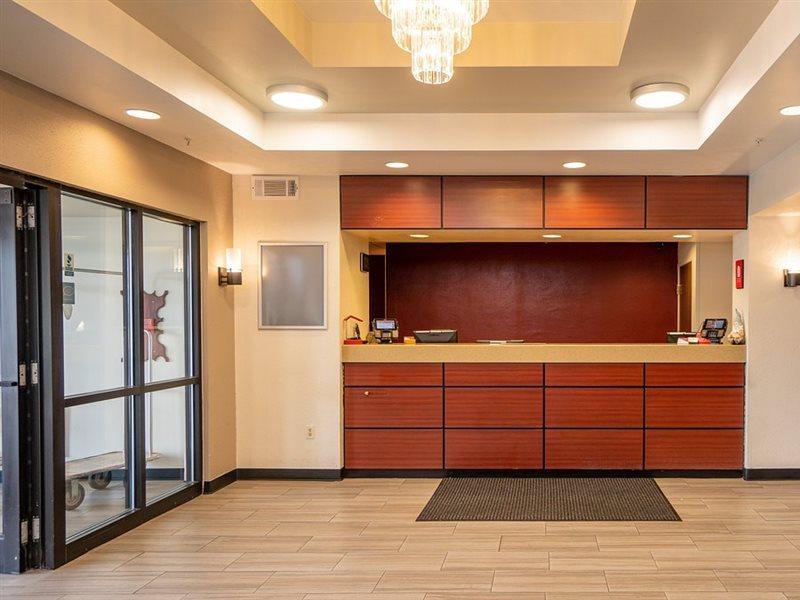 Red Roof Inn & Suites Indianapolis Airport Eksteriør bilde