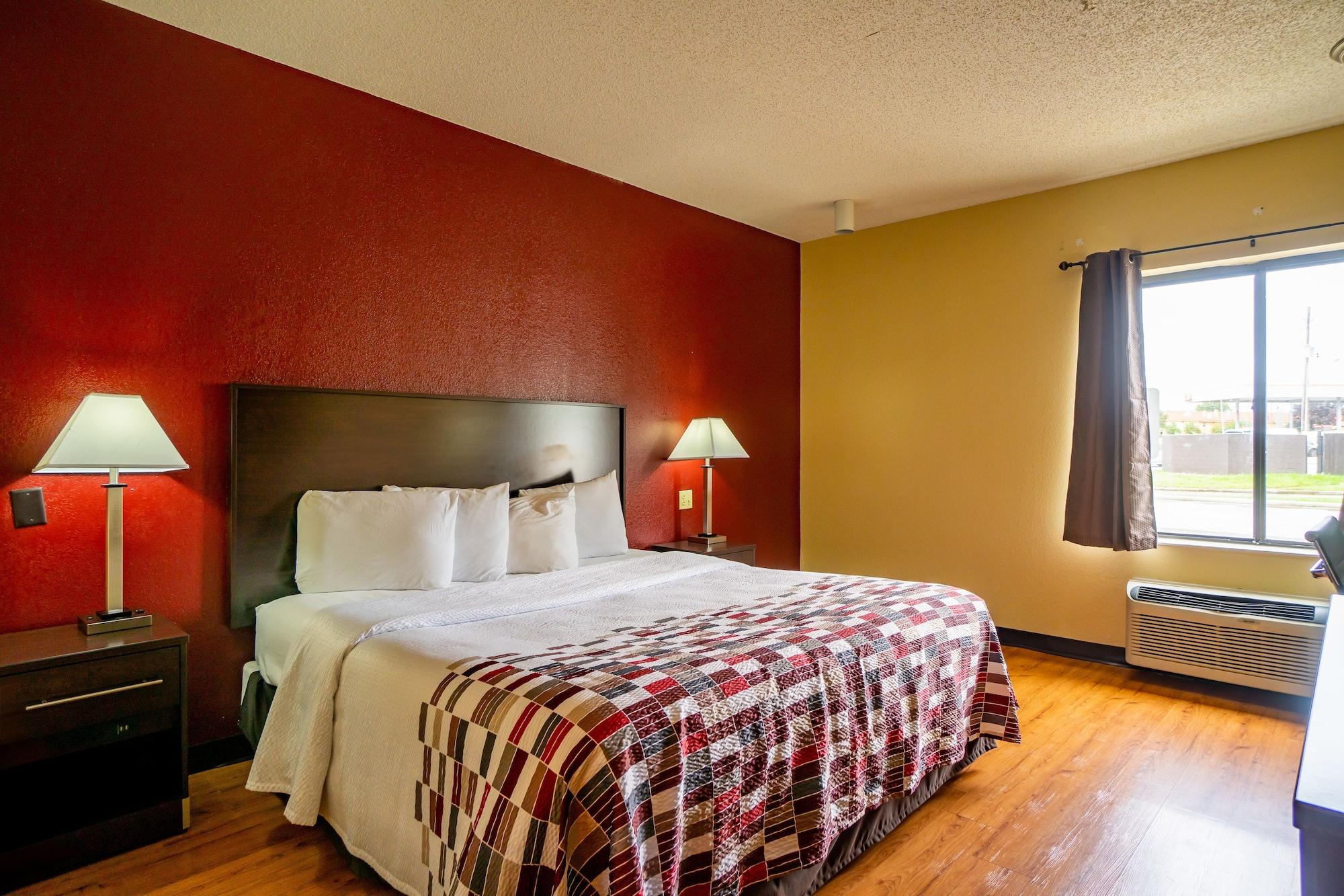 Red Roof Inn & Suites Indianapolis Airport Eksteriør bilde