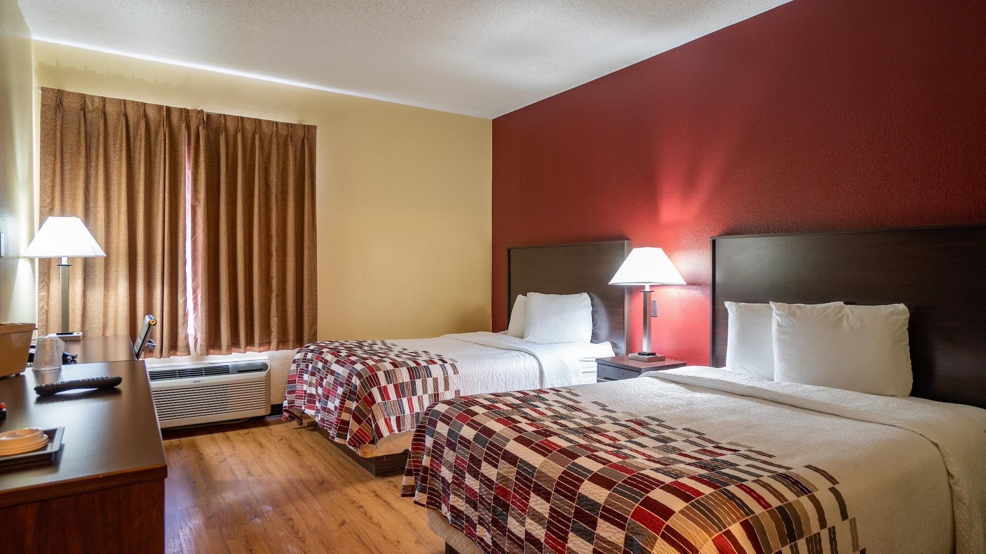 Red Roof Inn & Suites Indianapolis Airport Eksteriør bilde
