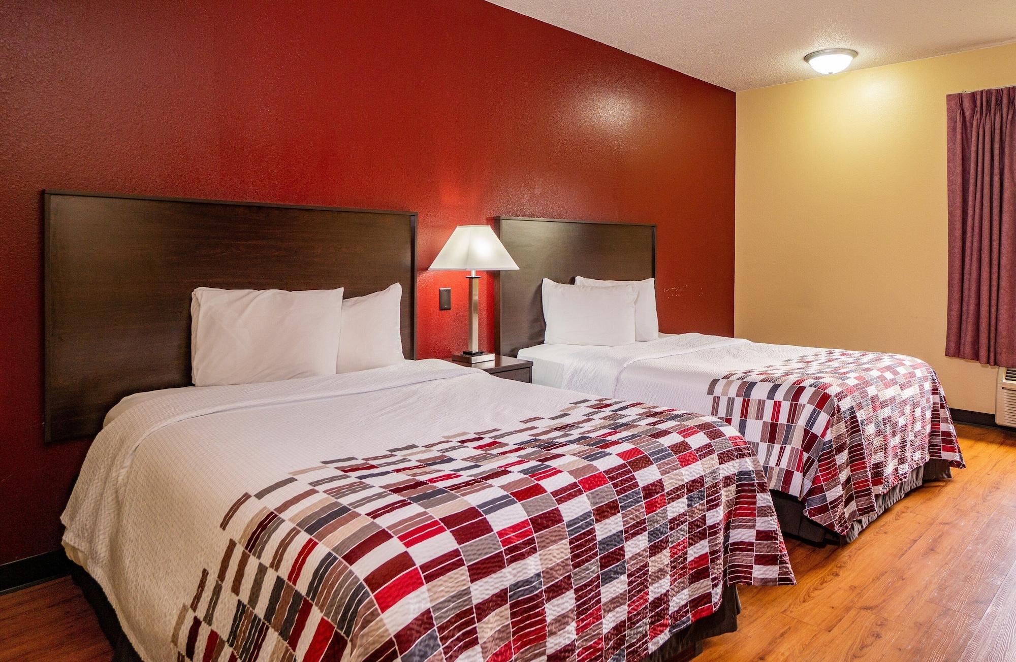 Red Roof Inn & Suites Indianapolis Airport Eksteriør bilde